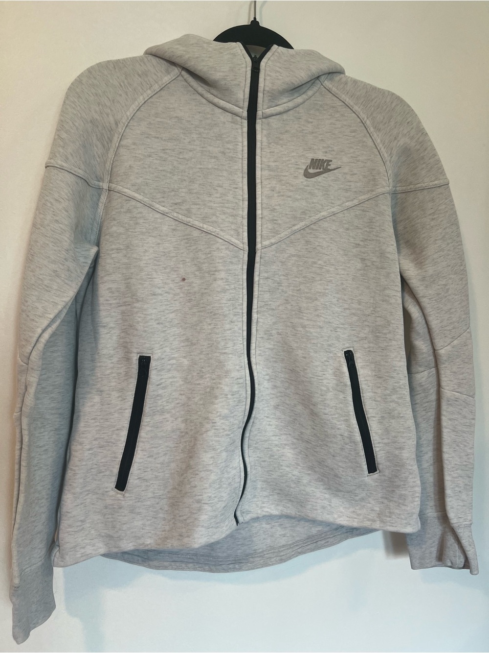Nike tech Men’s Light Gray Full-Zip Hooded jacket